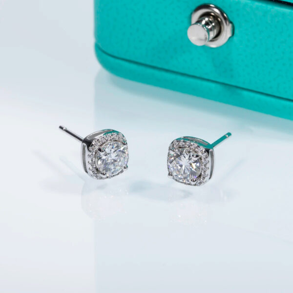 AnuJewel 5mm 1cttw D Color Moissanite Diamond 925 Sterling Silver Stud Earrings For Woman Fine Jewelry Wholesale