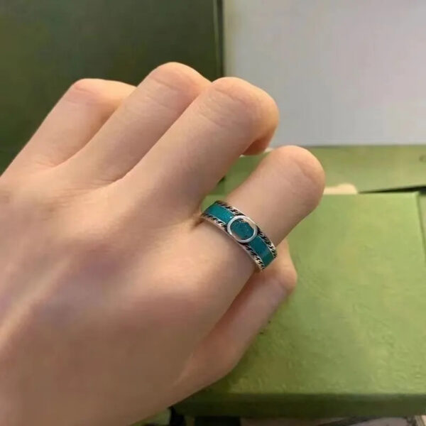 06e235dad5075722 Titanium steel sier love designer jewelry for men and women spirit heart rings party engagement confession wedding Ring with green box Size 5-11