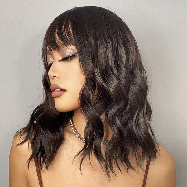 Short Wavy Wigs Women Dark Brown Bob Natural Synthetic Wig with Bangs for Girl Daily Cosplay Use Heat Resistant