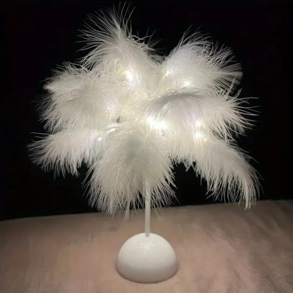 Creative Table Lamp Warm White Light Tree Feather Lampshade Girl LED Wedding Decorative Lights Birthday Gift Home Decor
