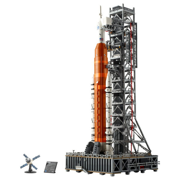0daf30fb18251d52 Super Space Shuttle Building Blocks Set, Extra Large Size Height Spaceplane, Expedition Collectible Shuttlecraft