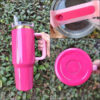 0e6f5bd0682aaa71 DHL New Chocolate Gold Black Chroma Quencher H2.0 40 oz tumblers cups handle insulated Straw Winter Pink Flamingo Red Car Mugs Stainless steel cup with 1:1 0319