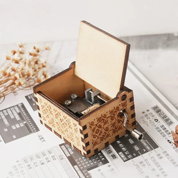 0f254fdf0f1e79d2 Stars Wars Anime Theme Wooden Hand-cranked Octave Creative Music Box Couple Wedding Friend Birthday Xmas Decora Gifts