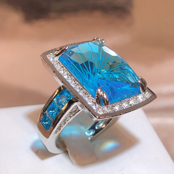 NEW Exaggerated Rectangle Ocean Blue Topaz Sapphire Full Diamond Couple Ring for Women Sier-Plated Engagement Bridal Jewelry