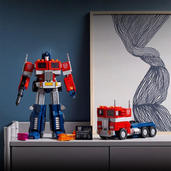 2024 New Creative 2 in 1 Transformation Robot Figures Technical Model Building Blocks Bricks Kits Set Toys Gift Compatible 10302
