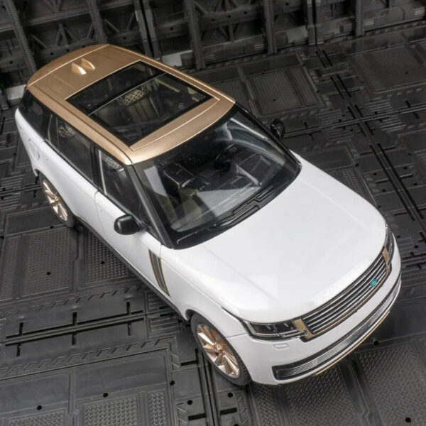 1:18 Scale ModelsScale for off Road Alloy Die-cast Metal Simulation Car Model Toy Gift Mini Vehicles (Color