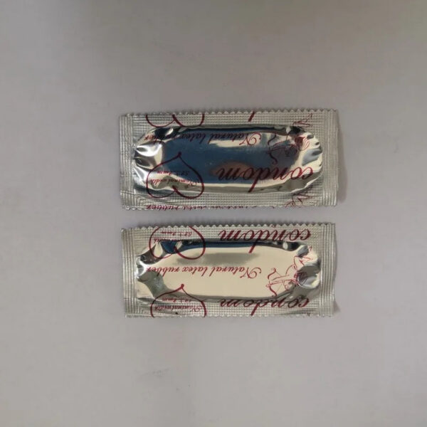 1a4cd25228f0abb2 50/100pcs Ultra Thin Condom 52mm Width Hyaluronic Acid Lubrication Penis Sleeves Contraception Supplies Adults Safer Sex Toy