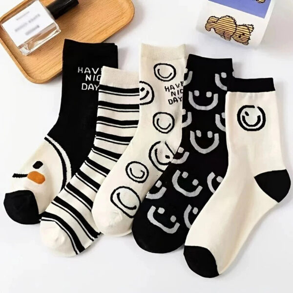5 Pairs Cute Expression Print Comfy Funny All-match Mid Tube Socks, Women's Stockings & Hosiery