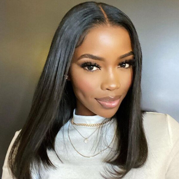 Brazilian Front Human Hair Short Bob Wig Pre Plucked Natural Color 4x4 Part Lace Wigs For Women