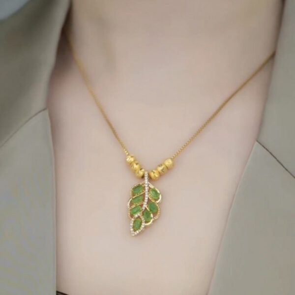 Genuine Gold Diamond Ginkgo Leaf Pendant Necklaces Simple Zircon Neck Chain for Women Fine Jewelry Gifts