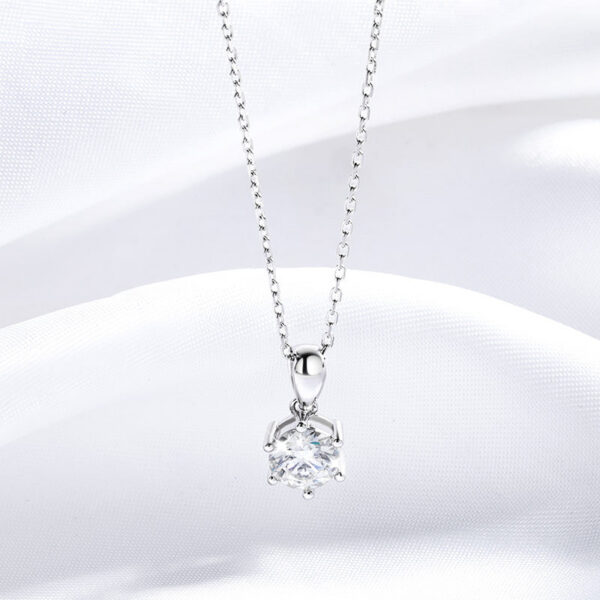 Smyoue D Color 0.5-5CT Moissanite Diamond Necklace for Women Round Pendant Birthday Gift S Sterling Sier Wedding Jewelry