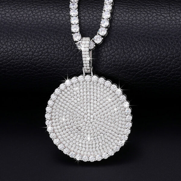 20/30/40mm Round D Color VVS Moissanite Pendant Sterling Sier Necklaces Iced Out Shining Passed Diamond Test Wholesale