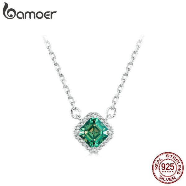 BAMOER Square Green Moissanite Sterling Sier Pendant White Gold Plated VVS1 Lab Diamond Necklace for Women