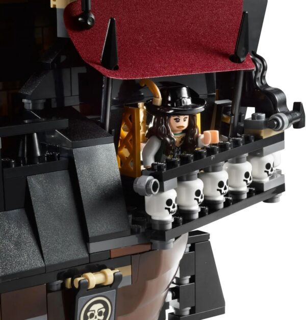 2c95aa00e1761d57 Pirates The Black Pearl And Queen Anne's Revenge Ship Building Block Model Assemble Bricks Toys Kids Gifts Fit MOC 4195 4184 Set