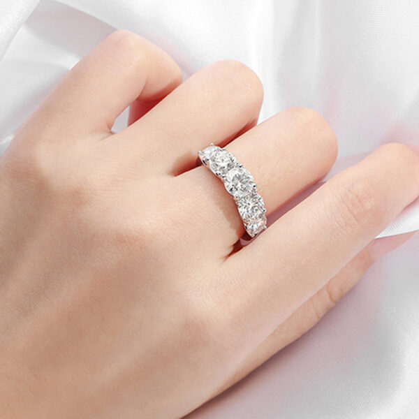 Smyoue Plated 3.6CT All Moissanite Rings for Women 5 Stones Sparkling Diamond Wedding Band S Sterling Sier Jewelry GRA