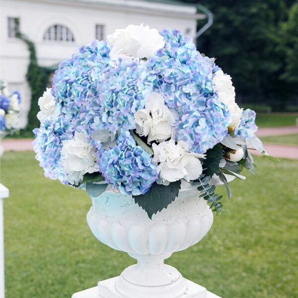 Auihiay 64pcs Silk Hydrangea Artificial Flowers, Artificial Hydrangea Flowers with Stems, Full Hydrangea Flowers for Wedding Centerpieces, Home, Garden, Party Decoration (Blue)