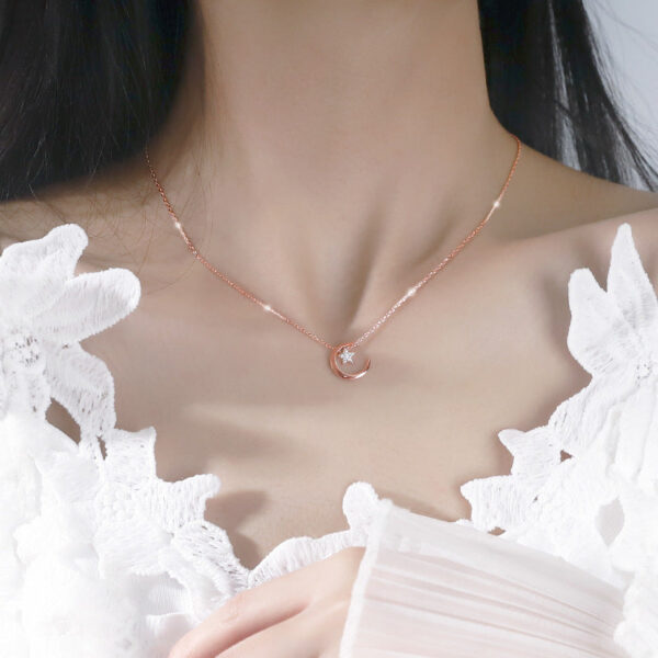 314dd68bf0261660 Sterling Sier Star Necklace Woman Sexy Clavicle Chain Flashing Diamond Moon Pendant Gift For Friends High Jewelry