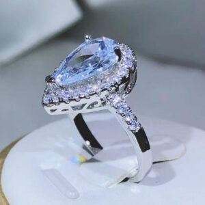 350ba718ec8c47c3 sterling sier elegant and exquisite drop-shaped white zircon ring with diamonds for ladies fashion jewelry Valentine's day