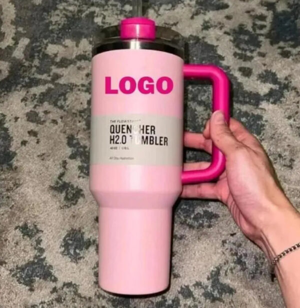 US stock Water Bottles Starbcks Winter 1:1 Target Red Tumblers Cosmo Pink Flamingo Mugs H2.0 Replica 40oz Cups With Silicone Lid and Straw Car GG0222