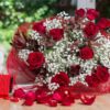 Yastouay Babys Breath Artificial Flowers, 12Pcs Fake White Babys Breath Flowers Artificial Bulk, Real Touch Faux Babies Breath Gypsophila Bouquet for Wedding Floral Arrangement Party Decor