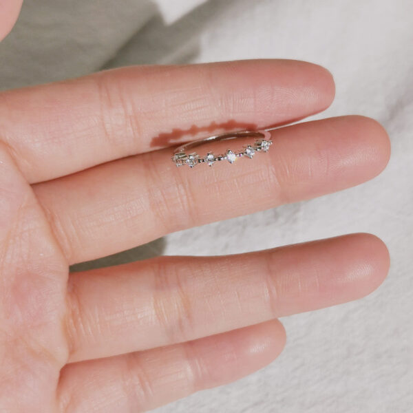 Sterling Sier Plating 14k Gold Fashion Simple Pavé Diamond Ring Women Exquisite Sweet Wedding Jewelry Accessories