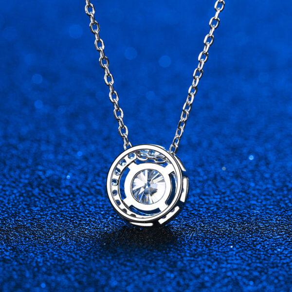 422bc514a50ae354 Certified Necklace for Women 0.5-2CT VVS Brilliant Moissanite Diamond Halo Pendent Necklaces Anniversary Gift