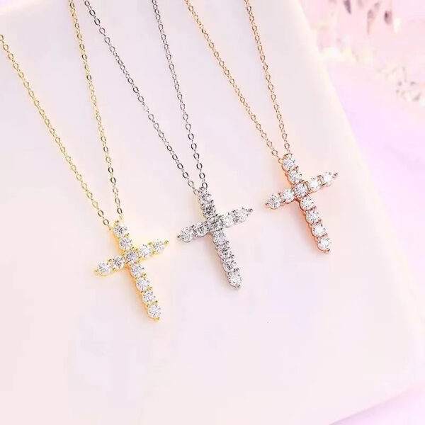 EWYA Real Moissanite Jesus Cross Pendant Necklace for Women Sterling Sier 2.5 3 4mm Diamond Chains Necklaces Fine Jewelry