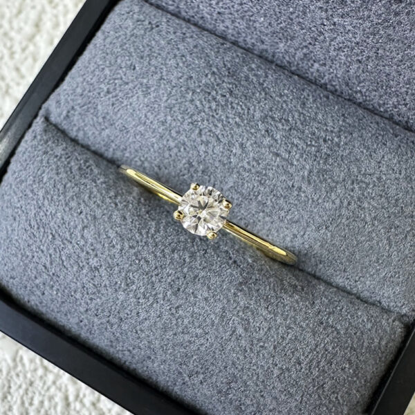 4643f101b91fa14a WUIHA Sparkling Real Sterling Sier GRA Moissanite Diamond Anniversary Engagement Wedding Rings for Women Gift Fine Jewelry