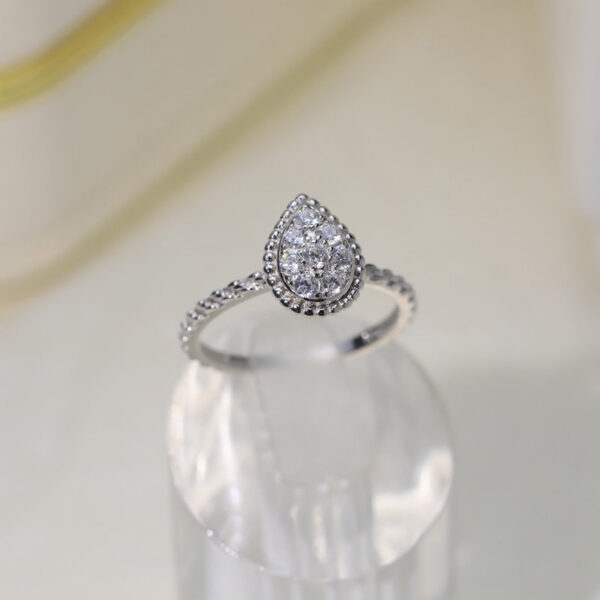 2024 Pure Sterling Sier Jewelry Women Single Water Drop Ring Diamond Wedding Engagement High Quality Fine Design