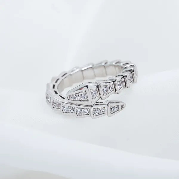 Classic Brand Designer S Designers Ring Sier Plated for Women Open Snake Pattern Easy to Deform Lady Bone Rings Full Diamond Top Level Gift Casual Fashion Party