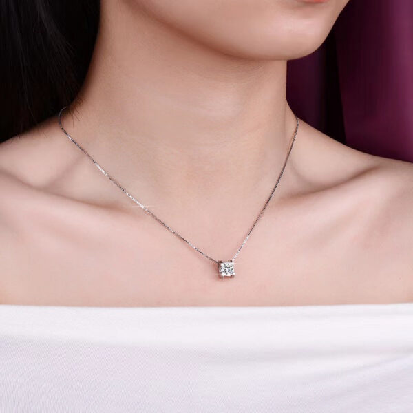 Trendy S Sterling Sier Real 0.5-2ct Moissanite Pendant Necklace for Women Diamond Chain Necklaces Fine Jewelry