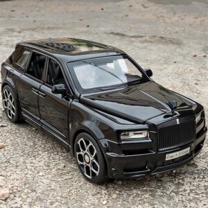 1:32 Rolls Royce SUV Culan Alloy Car Diecasts Metal Model Simulation Sound and Light Collection Childrens Gifts