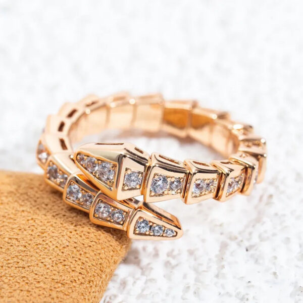 Classic Brand Designer S Designers Ring Sier Plated for Women Open Snake Pattern Easy to Deform Lady Bone Rings Full Diamond Top Level Gift Casual Fashion Party