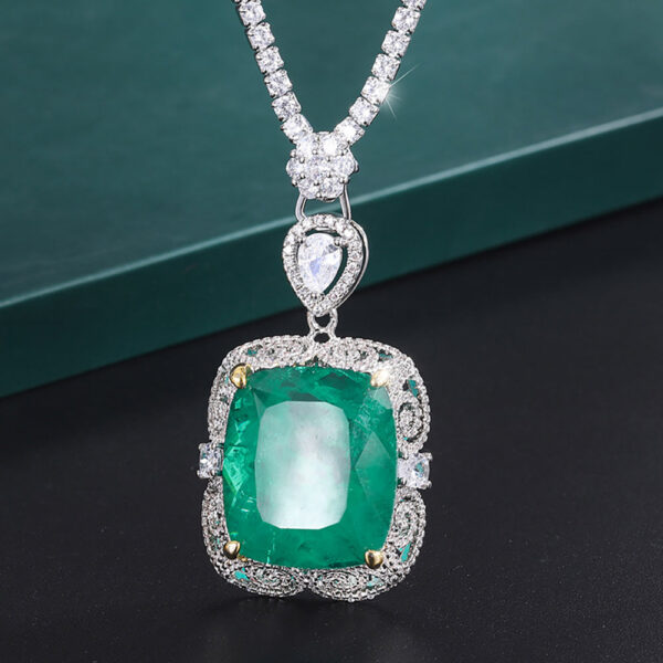 554ba75adfbb9424 Vintage 20*23mm Emerald Pendant Tennis Chain Necklace for Women Lab Diamond tail Party Fine Jewelry Accessories Gift