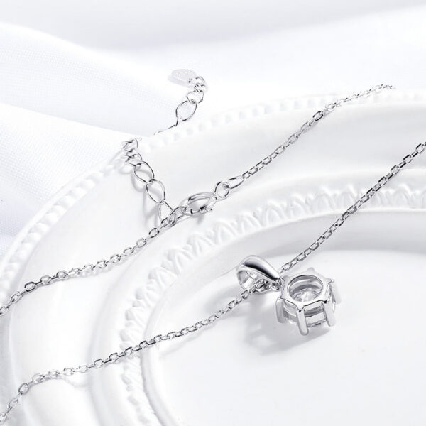 Smyoue D Color 0.5-5CT Moissanite Diamond Necklace for Women Round Pendant Birthday Gift S Sterling Sier Wedding Jewelry