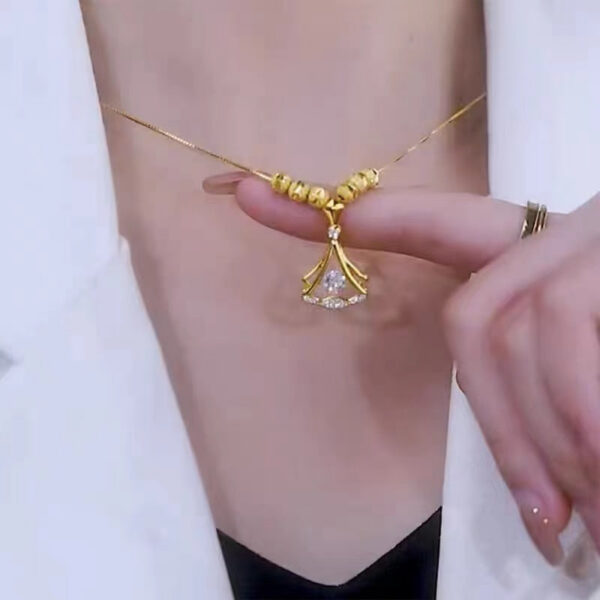 Genuine Gold Diamond Ginkgo Leaf Pendant Necklaces Simple Zircon Neck Chain for Women Fine Jewelry Gifts