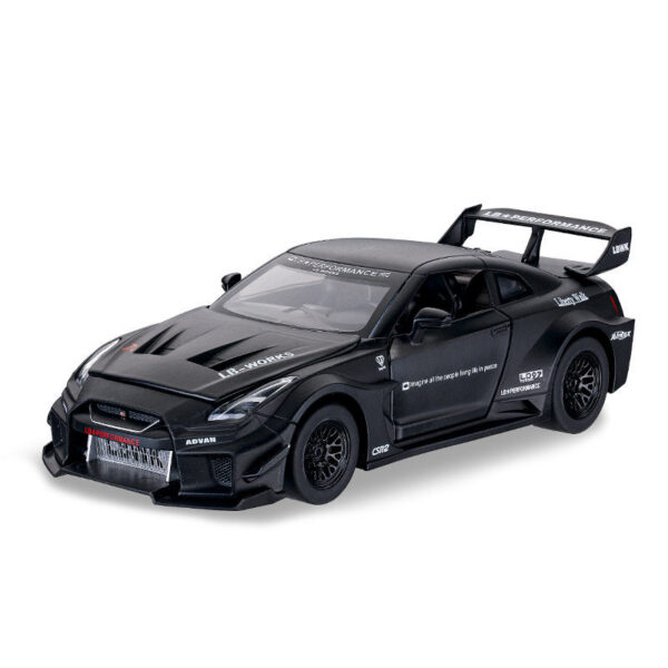 1:32 GTR CSR2 Simulation Car Model Metal Diecasts & Vehicles Alloy Decoration Toy Global Limited Edition Children Boy toys