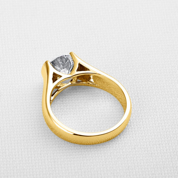 5dd53f4488f7e41b IOGOU Gold Plated Engagement 8mm 2.0carat D Color VVS1 Moissanite Diamond Rings for Women Men 100% Sier Jewelry