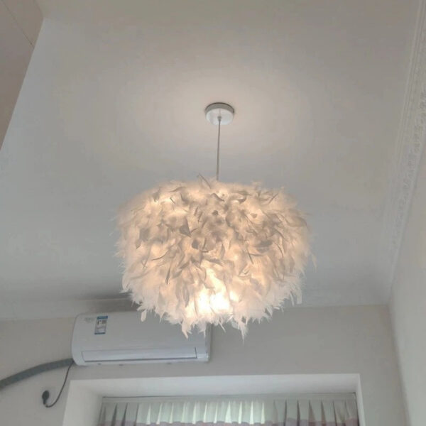 Mordern Pendant E27 Holder Fairy Hanging Lamp Goose Feather Bedroom Dining Room Loft Chandelier Ceig Light