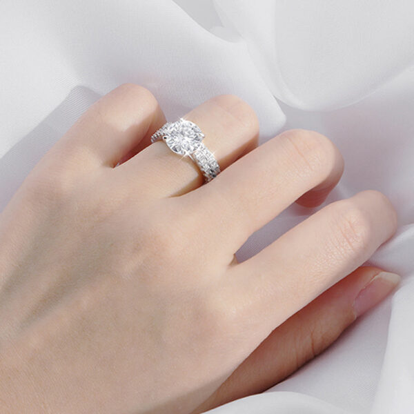 Smyoue Plated 0.6-4.2CT All Moissanite Rings for Women Sparkly Wedding Diamond Band Sterling Sier Jewelry GRA