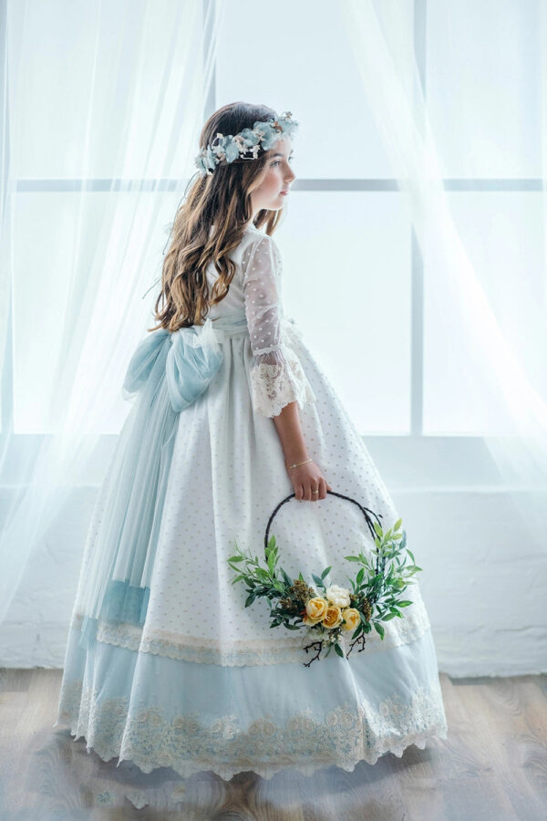 Flower Girl Dresses For Wedding Floral Appliques Long Princess First Communion Gowns With Feathers