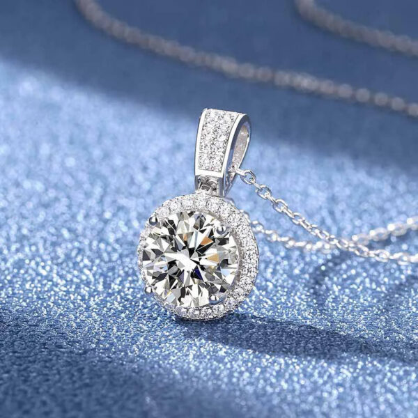 68dce093a2737919 NeeTim 2Carat Moissanite Necklace For Women 100% Sterling S Sier With White Gold Plated Lab Diamond Jewelry Wedding Pendant