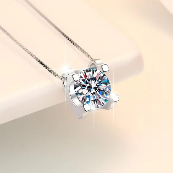Trendy S Sterling Sier Real 0.5-2ct Moissanite Pendant Necklace for Women Diamond Chain Necklaces Fine Jewelry