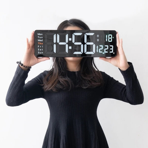 73071ac03ab04c4c Large Digital Wall Remote Control Temp Date Week Display Power Off Memory Table Clock Wall-mounted Dual Alarms LED Clocks