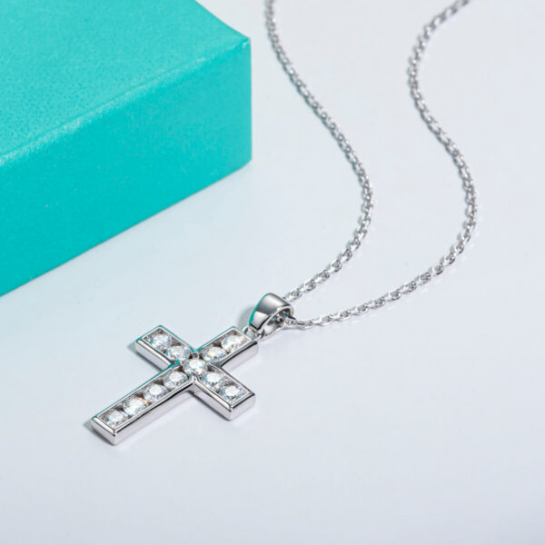 AnuJewel 3.5MM 2.2cttw D Color Moissanite Diamond Cross Pendant Necklace Sterling Sier Fine Jewelry Gifts Wholesale