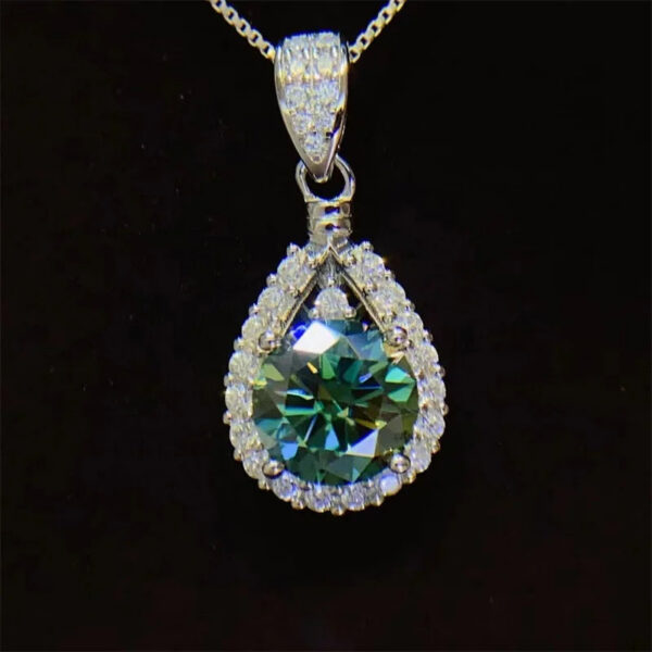 7d5d5f686c97fec3 Houtros 1-20Carat Moissanite Necklace for Women D Color VVS1 Round Cut Diamond Pendant Sterling Sier Chain