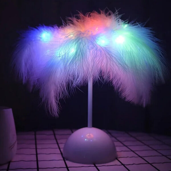Creative Table Lamp Warm White Light Tree Feather Lampshade Girl LED Wedding Decorative Lights Birthday Gift Home Decor