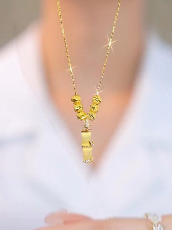 Genuine Gold Diamond Ginkgo Leaf Pendant Necklaces Simple Zircon Neck Chain for Women Fine Jewelry Gifts