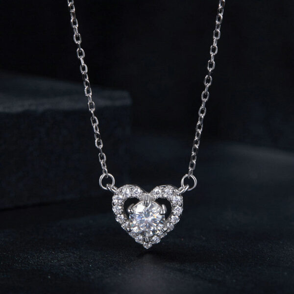 Bamoer U 0.5CT Moissanite Necklace Heart Diamond Pendant Adjustable Choker for Women Sterling Sier Wedding Lover Gift