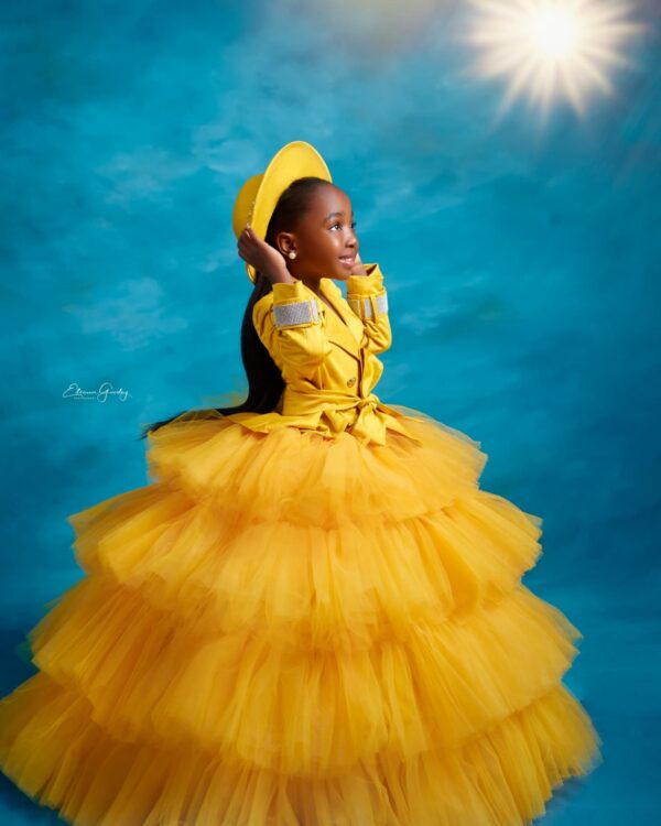 85b2c15ba9619500 Vintage Gold Girl Pageant Dress Ruffles Tiered Flower Girls Dresses Wedding Kids Party Prom Birthday Gowns for Photoshoot